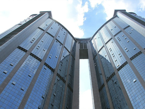 領(lǐng)先開展省內(nèi)微信平臺(tái)及VR全景線上虛擬服務(wù)。